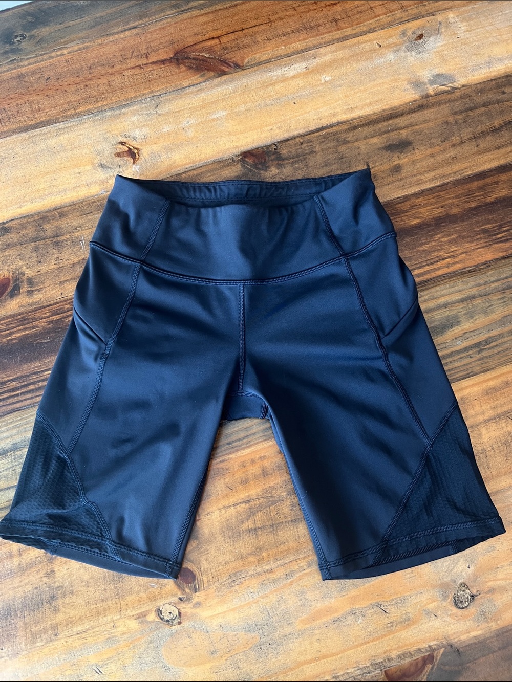 Athleta Women’s Contender 9" Activewear Shorts